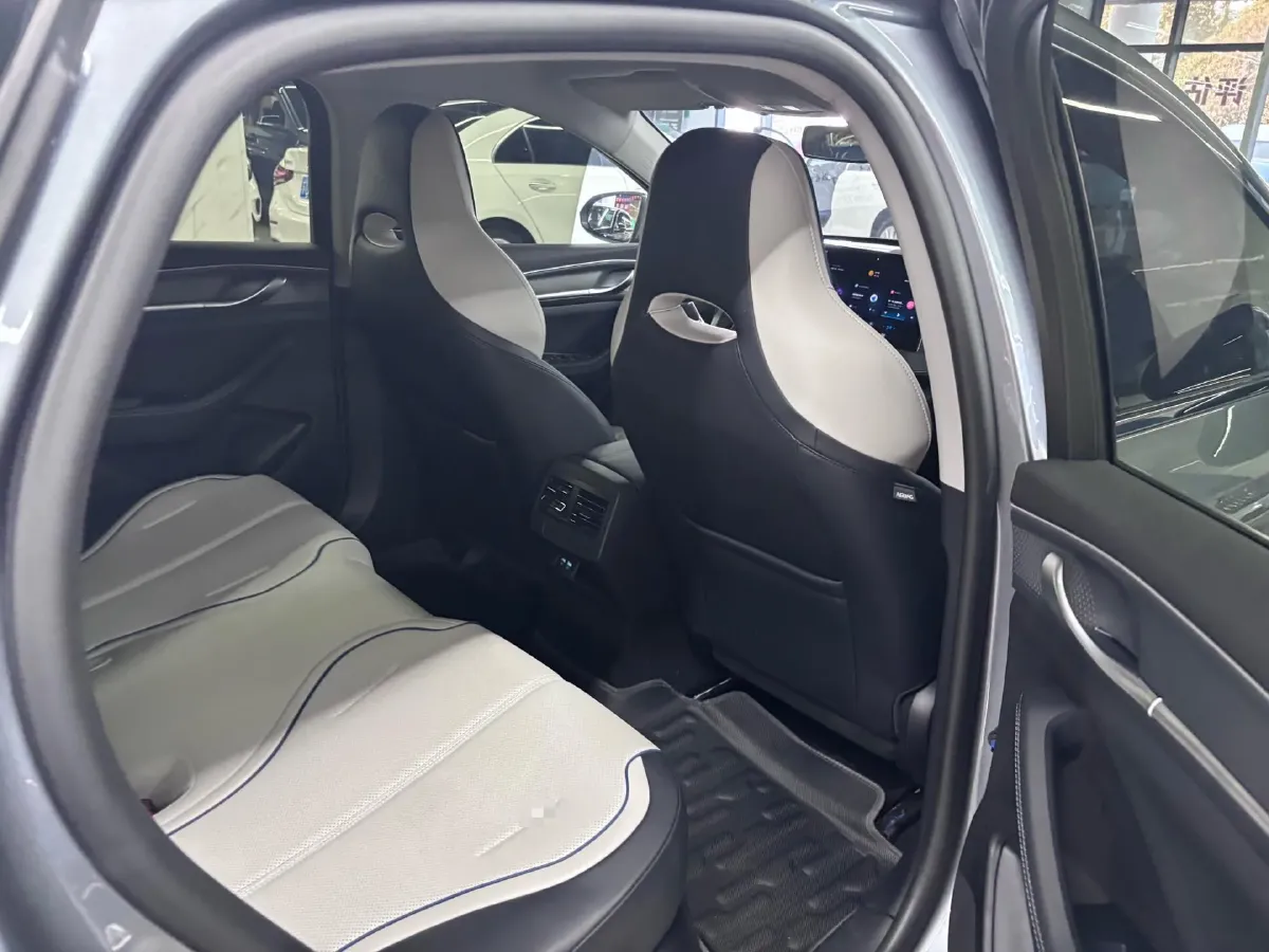 2024 BYD Destroyer 05 1.5L 110HP L4 E-CVT PHEV 8.3KWH,autocango,china used car exporter,china ev exporter,chinese used car exporter,chinese used ev exporter