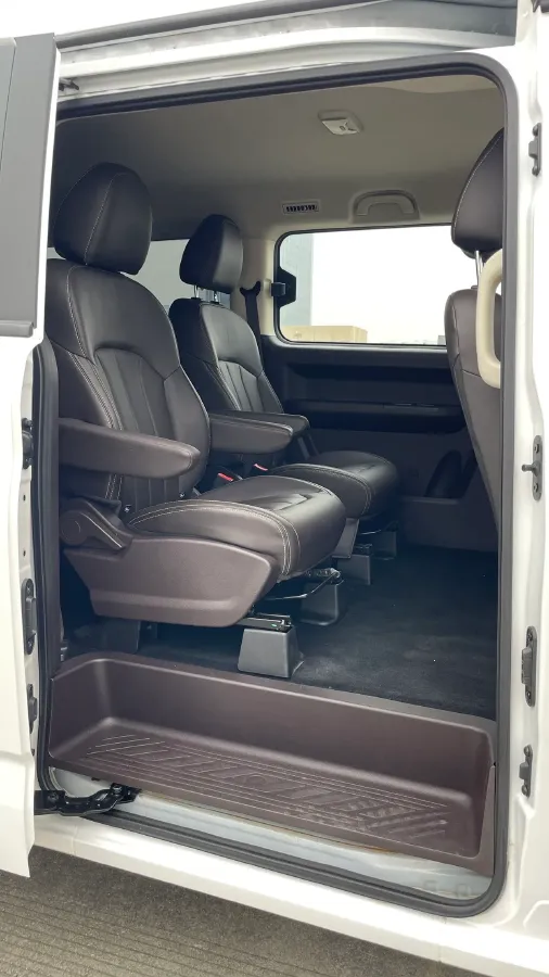 2023 BAW RuiSheng Trump M7 2.0L 144HP L4 8AT,autocango,china used car exporter,china ev exporter,chinese used car exporter,chinese used ev exporter