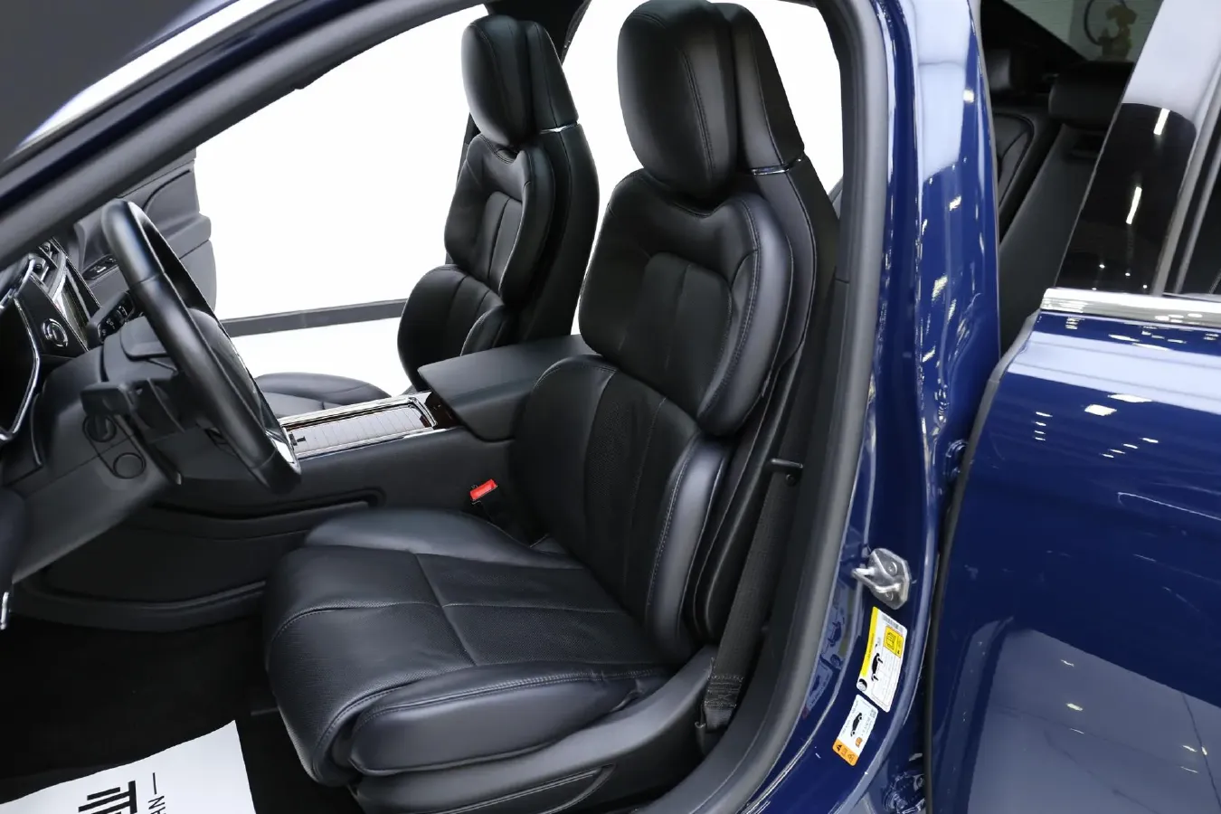 2019 Mercedes-Benz C Class 1.5T 184HP L4 9AT,autocango,china used car exporter,china ev exporter,chinese used car exporter,chinese used ev exporter