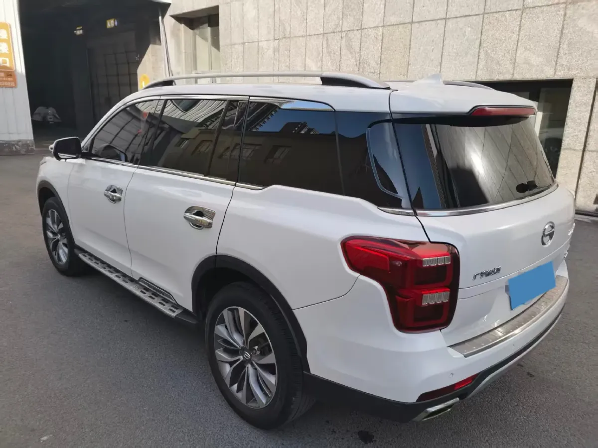 2017 GAC Trumpchi GS8 2.0T 201HP L4 6AT,autocango,china used car exporter,china ev exporter,chinese used car exporter,chinese used ev exporter