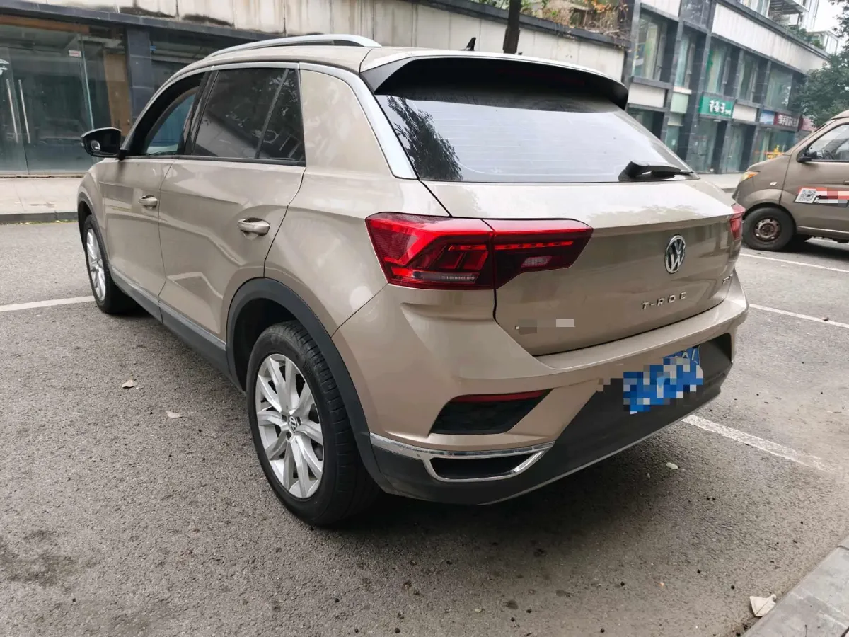 2019 Volkswagen T-Roc 1.4T 150HP L4 7DCT,autocango,china used car exporter,china ev exporter,chinese used car exporter,chinese used ev exporter