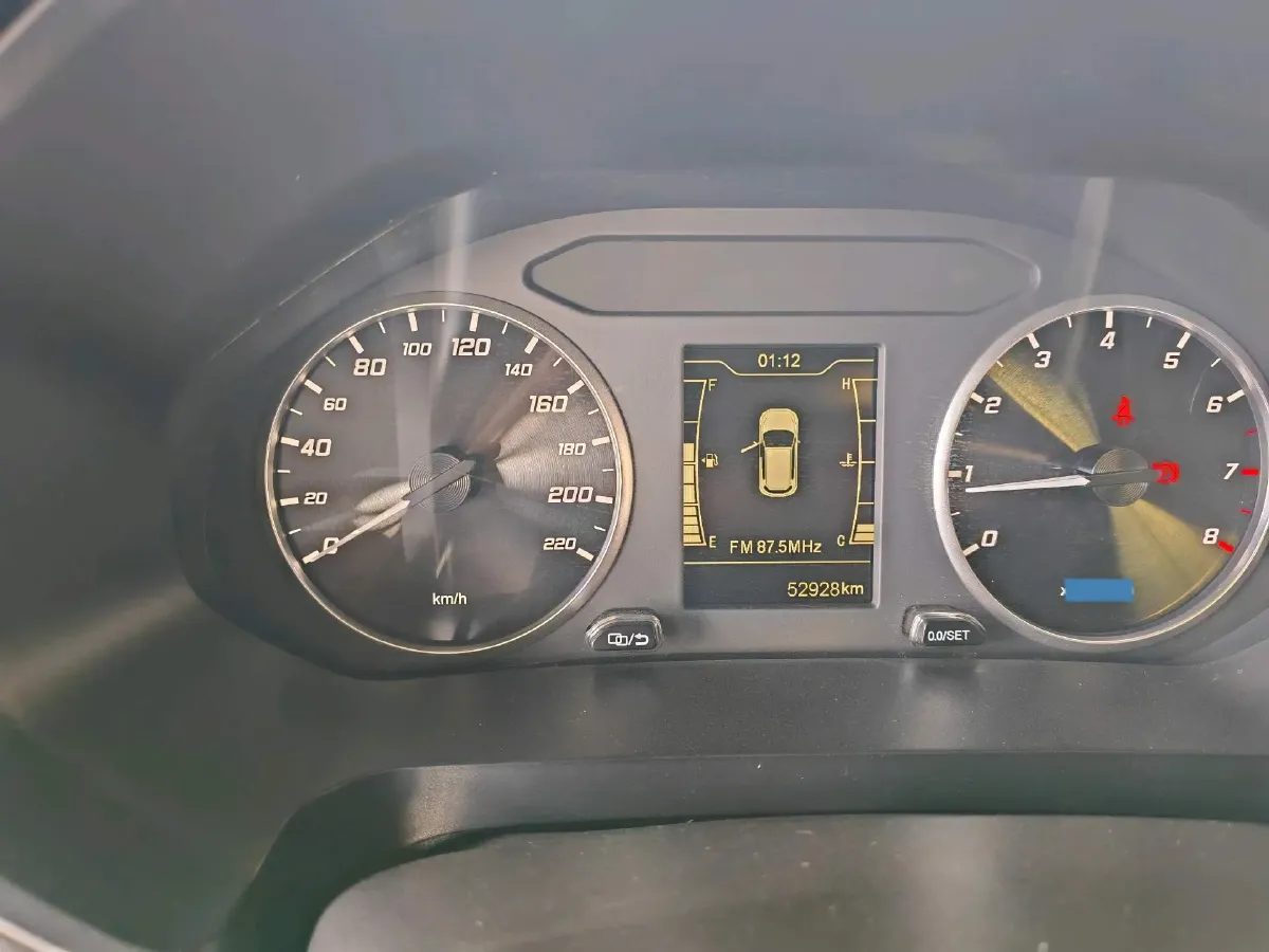 2021 Chery Tiggo 8 1.5T 156HP L4 6MT,autocango,china used car exporter,china ev exporter,chinese used car exporter,chinese used ev exporter