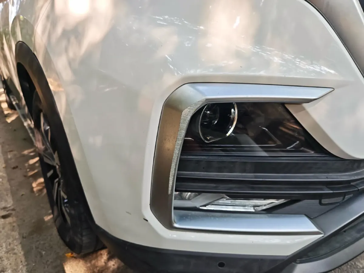 2019 BaoJun 530 1.5T 151HP L4 CVT,autocango,china used car exporter,china ev exporter,chinese used car exporter,chinese used ev exporter