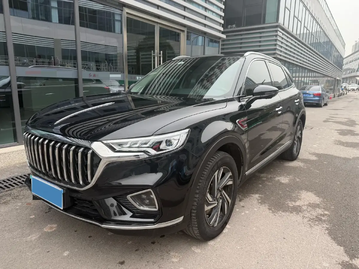 2022 HongQi HS5 2.0T 224HP L4 6AT