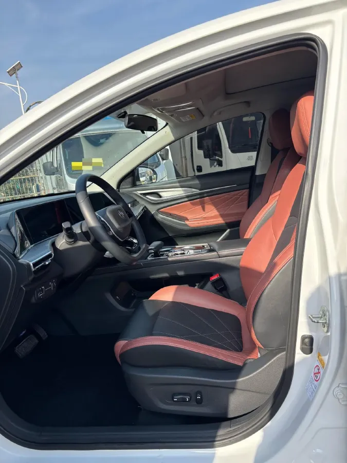 2021 ChangAn Eado 1.4T 160HP L4 7DCT,autocango,china used car exporter,china ev exporter,chinese used car exporter,chinese used ev exporter