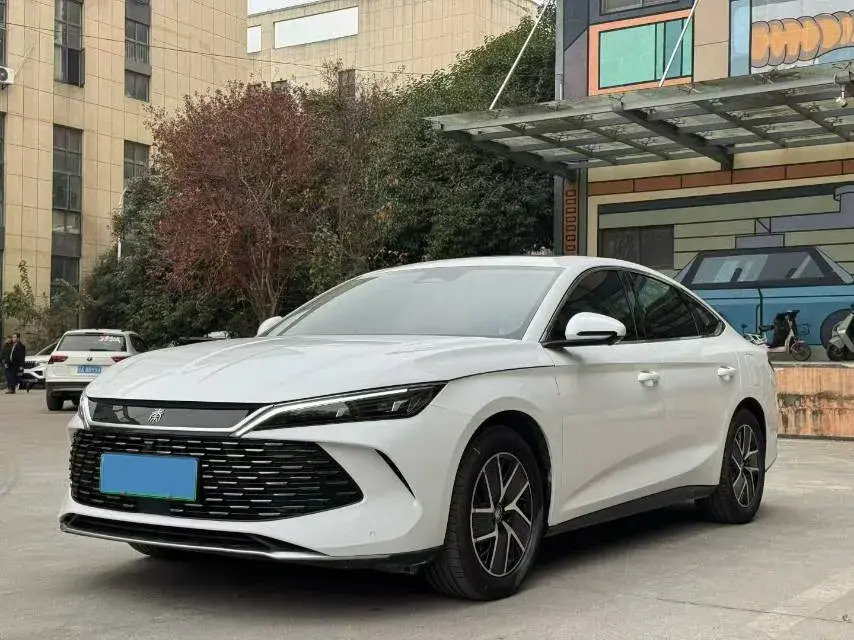 2024 BYD QinL 1.5L 101HP L4 E-CVT PHEV 15.87KWH