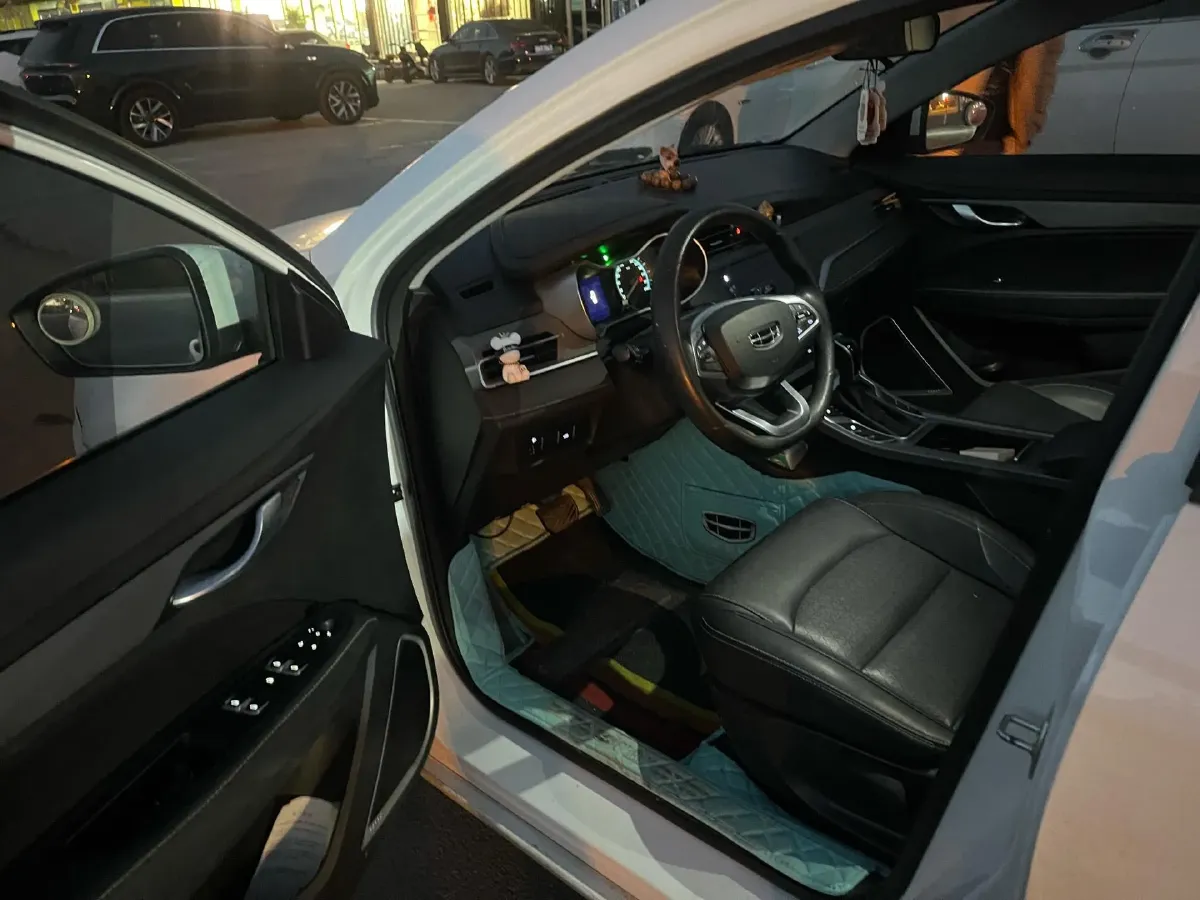 2021 Geely Emgrand 1.5L 109HP L4 CVT,autocango,china used car exporter,china ev exporter,chinese used car exporter,chinese used ev exporter