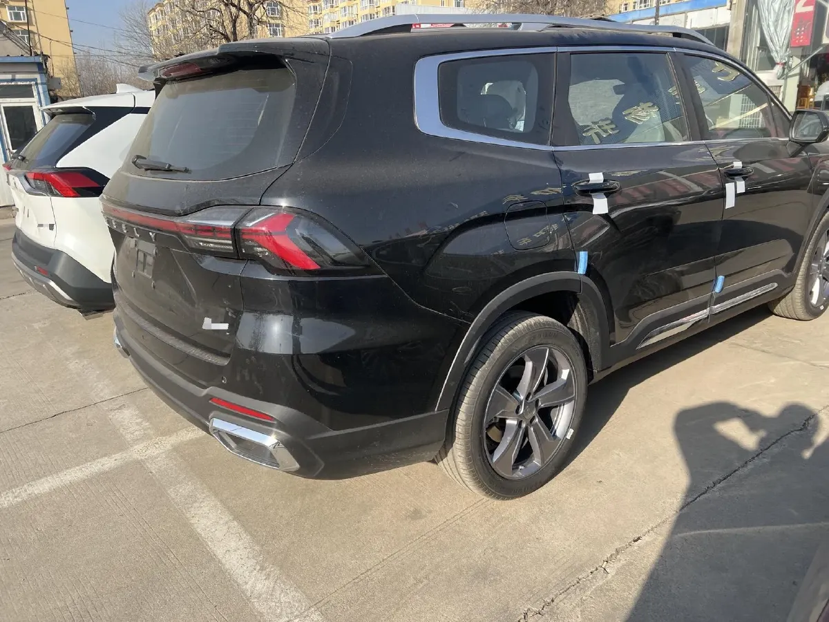 2026 Geely Okavango L 1.5T 181HP L4 7DCT,autocango,china used car exporter,china ev exporter,chinese used car exporter,chinese used ev exporter