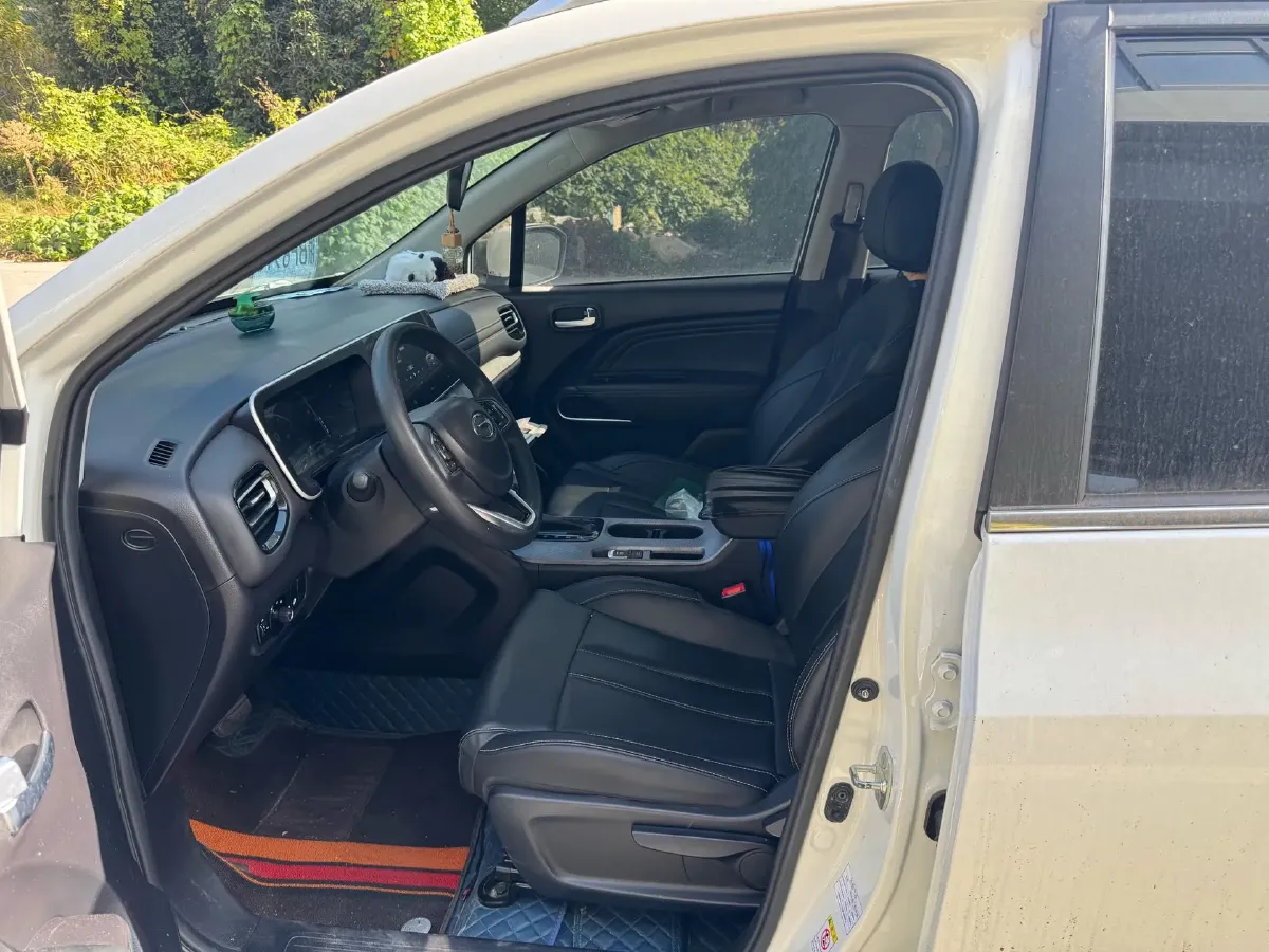 2021 GAC Trumpchi GS3 1.5T 169HP L4 6AT,autocango,china used car exporter,china ev exporter,chinese used car exporter,chinese used ev exporter