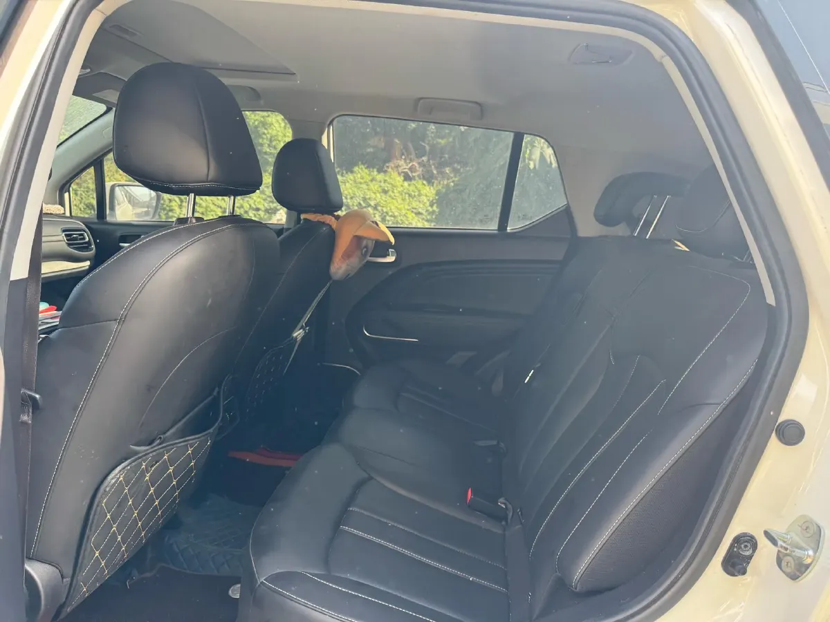 2021 GAC Trumpchi GS3 1.5T 169HP L4 6AT,autocango,china used car exporter,china ev exporter,chinese used car exporter,chinese used ev exporter