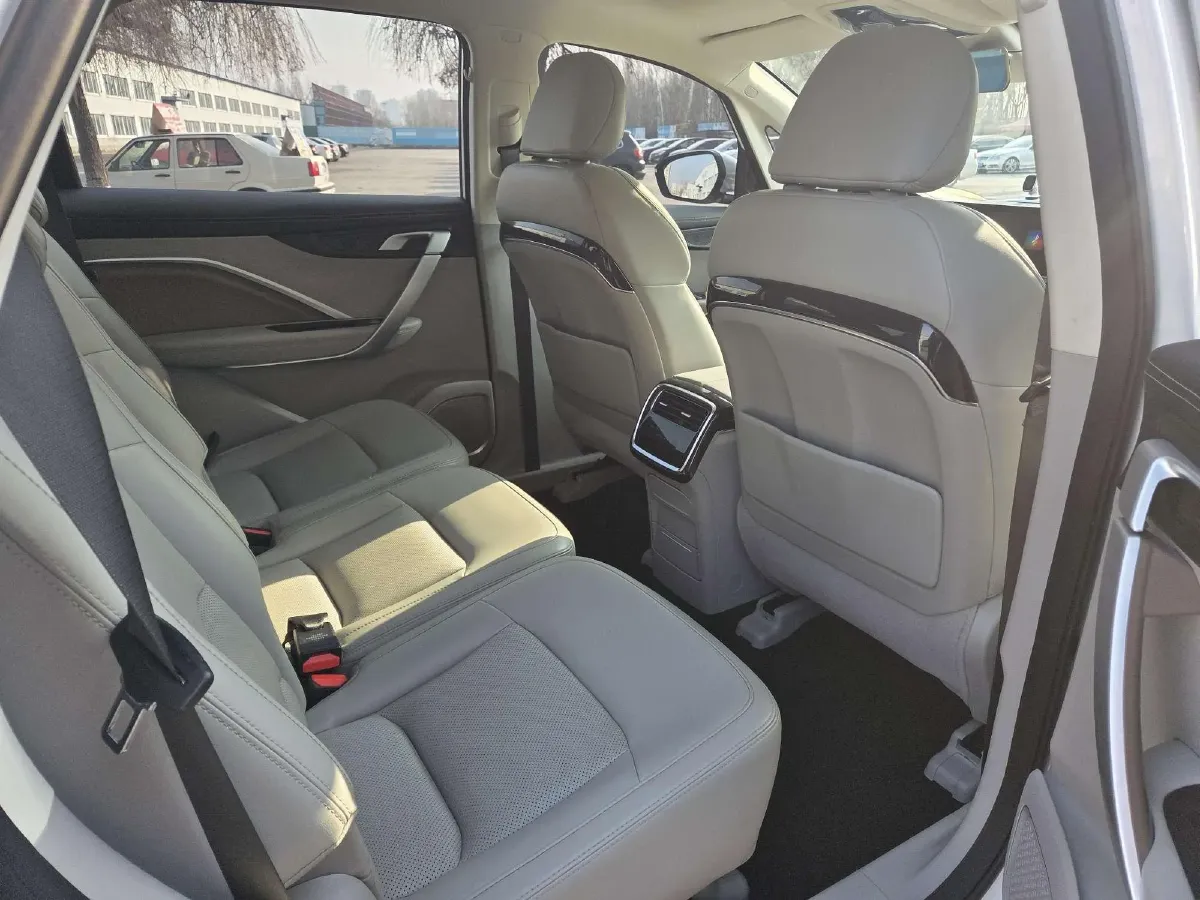 2019 Geely JiaJi 1.5T 177HP L3 7DCT,autocango,china used car exporter,china ev exporter,chinese used car exporter,chinese used ev exporter