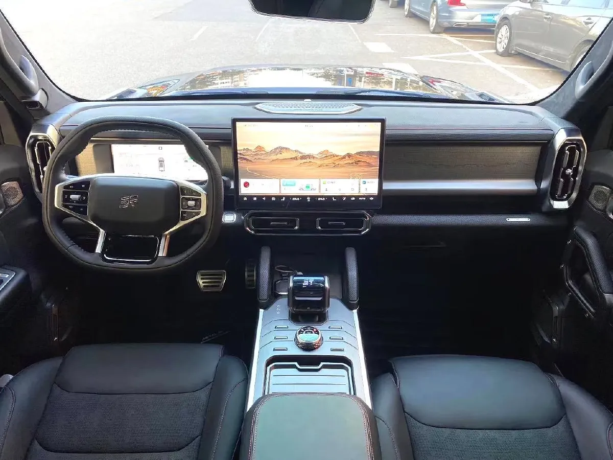 2025 Jetour ShanHai TravellerC-DM 1.5T 156HP L4 3DHT PHEV,autocango,china used car exporter,china ev exporter,chinese used car exporter,chinese used ev exporter