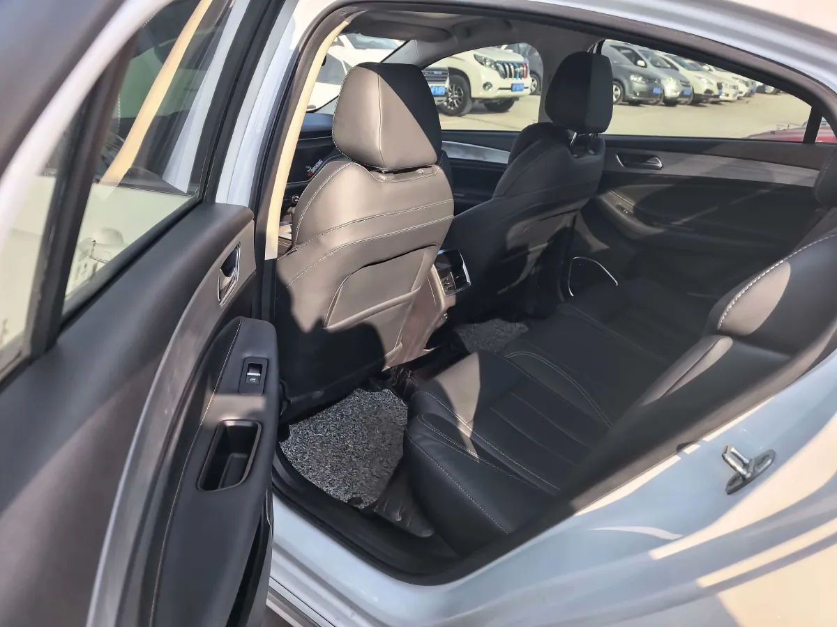 2021 Chery Arrizo 5 Plus 1.5T 156HP L4 CVT,autocango,china used car exporter,china ev exporter,chinese used car exporter,chinese used ev exporter