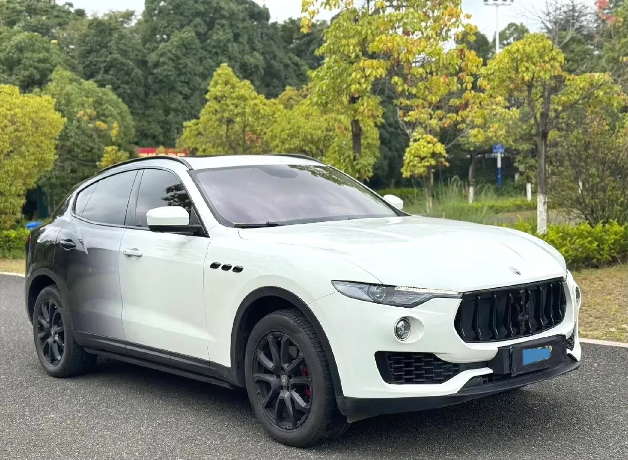 2019 Maserati Levante 3.0T 350HP V6 8AT,autocango,china used car exporter,china ev exporter,chinese used car exporter,chinese used ev exporter