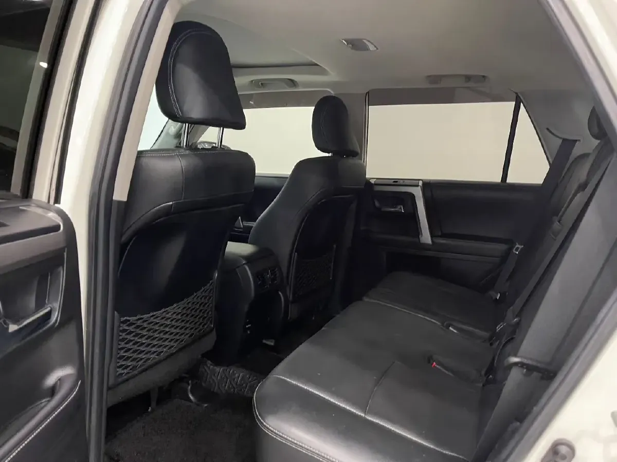 2013 Toyota Venza 2.7L 185HP L4 6AT,autocango,china used car exporter,china ev exporter,chinese used car exporter,chinese used ev exporter