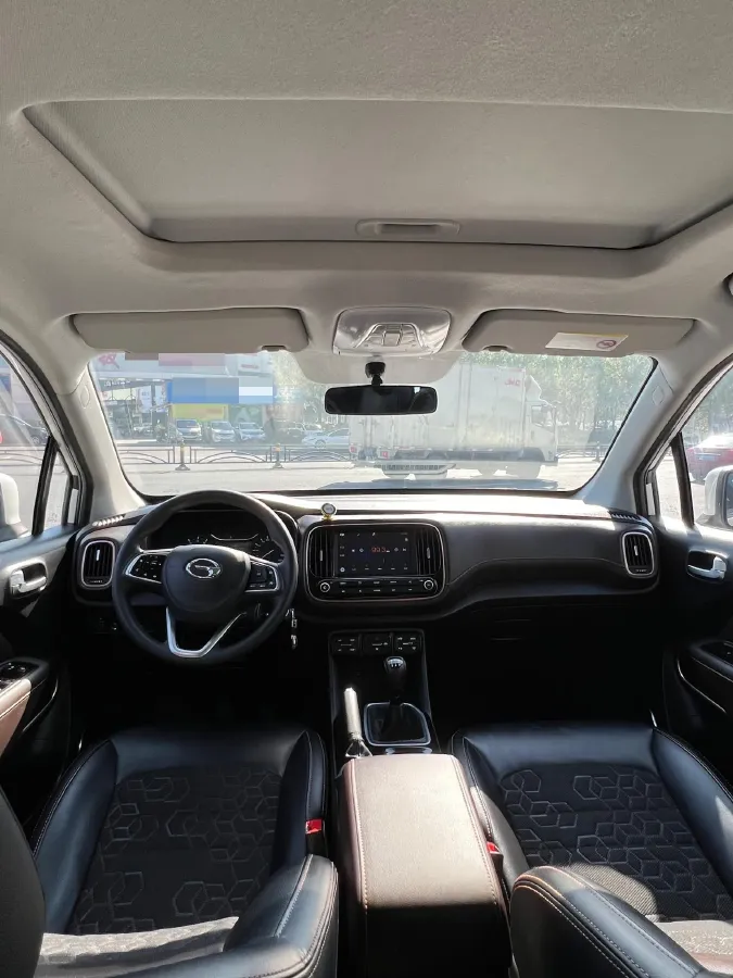 2017 GAC Trumpchi GS3 1.5L 114HP L4 5MT,autocango,china used car exporter,china ev exporter,chinese used car exporter,chinese used ev exporter