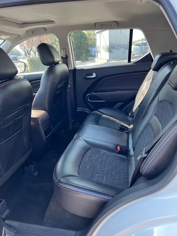 2017 GAC Trumpchi GS3 1.5L 114HP L4 5MT,autocango,china used car exporter,china ev exporter,chinese used car exporter,chinese used ev exporter