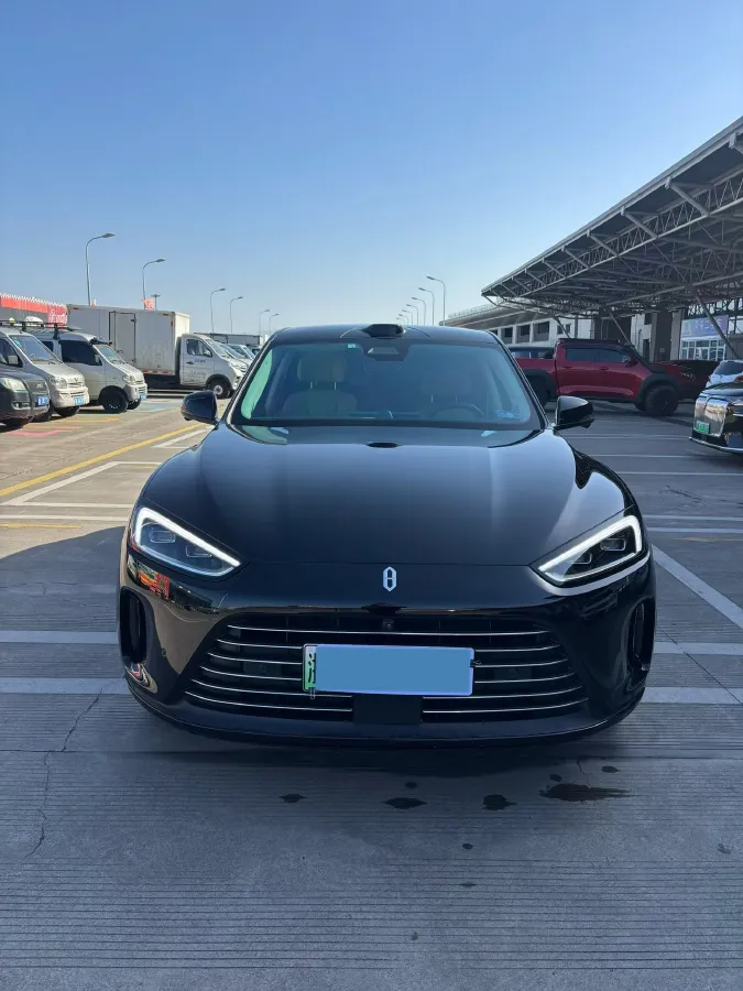 2023 AITO AITO M5 1.5T 152HP L4 REEV 40KWH,autocango,china used car exporter,china ev exporter,chinese used car exporter,chinese used ev exporter