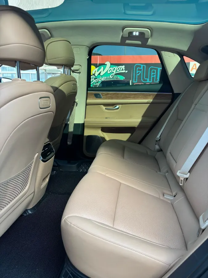 2023 AITO AITO M5 1.5T 152HP L4 REEV 40KWH,autocango,china used car exporter,china ev exporter,chinese used car exporter,chinese used ev exporter