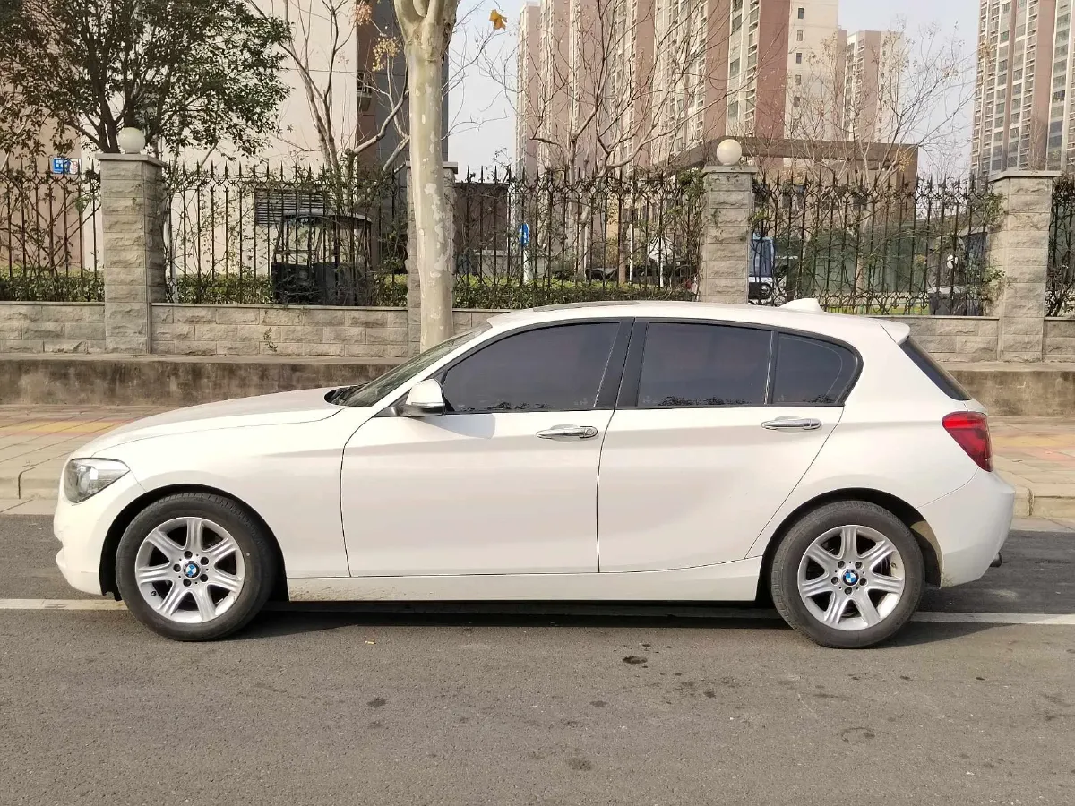 2013 BMW 1 Series 1.6T 136HP L4 8AT,autocango,china used car exporter,china ev exporter,chinese used car exporter,chinese used ev exporter