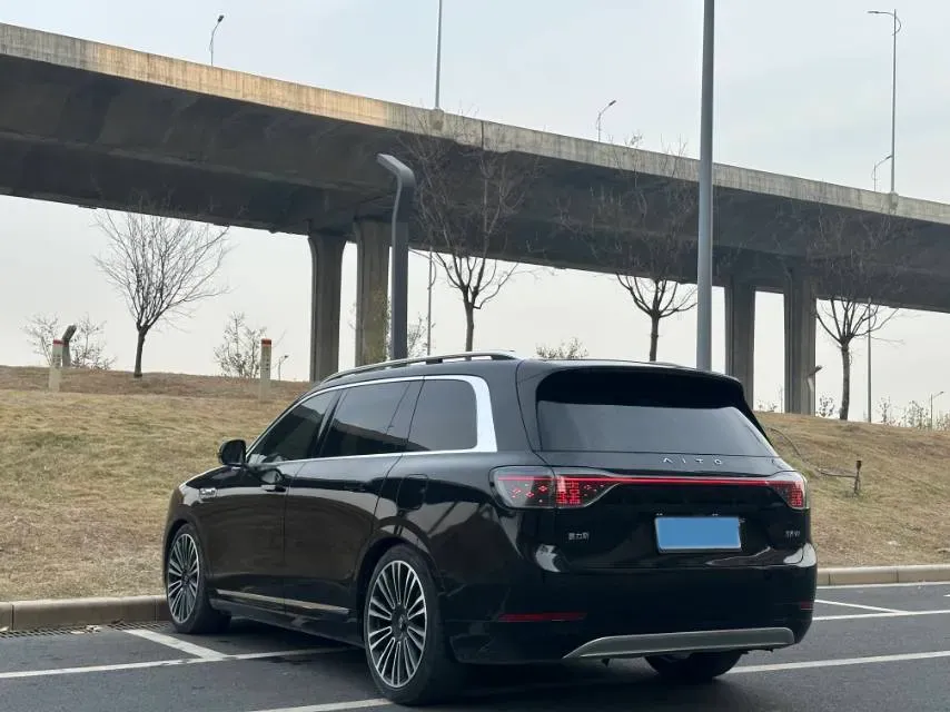 2024 AITO AITO M9 1.5T 152HP L4 REEV 42KWH,autocango,china used car exporter,china ev exporter,chinese used car exporter,chinese used ev exporter