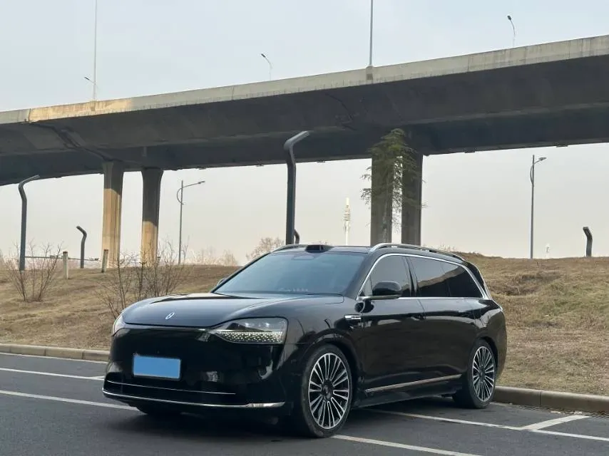 2024 AITO AITO M9 1.5T 152HP L4 REEV 42KWH,autocango,china used car exporter,china ev exporter,chinese used car exporter,chinese used ev exporter