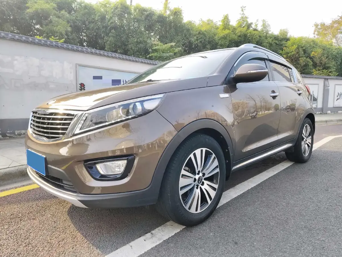 2016 Kia Sportage R 2.0L 165HP L4 6AT