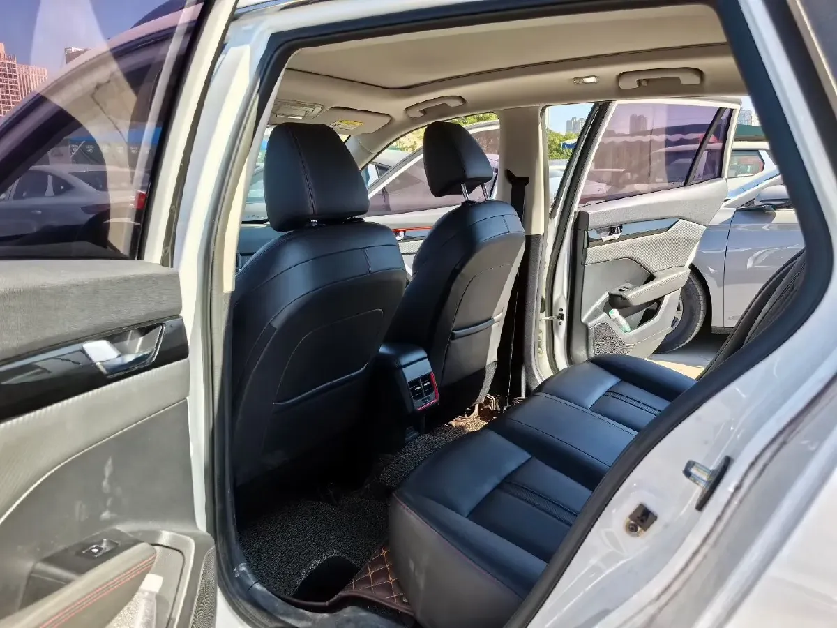 2021 DongFeng Aeolus YiXuan GS 1.5T 150HP L4 6DCT,autocango,china used car exporter,china ev exporter,chinese used car exporter,chinese used ev exporter