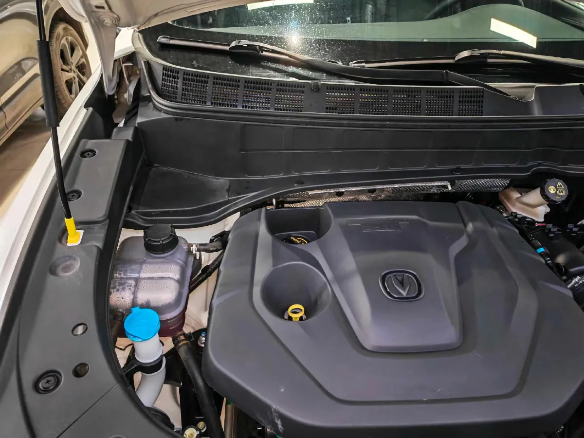 2020 ChangAn CS35 Plus 1.4T 158HP L4 7DCT,autocango,china used car exporter,china ev exporter,chinese used car exporter,chinese used ev exporter