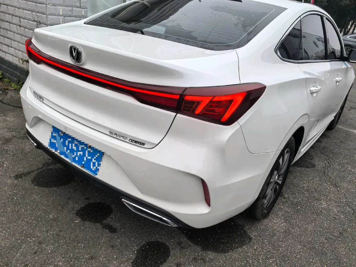 2025 ChangAn Eado 1.4T 160HP L4 7DCT,autocango,china used car exporter,china ev exporter,chinese used car exporter,chinese used ev exporter