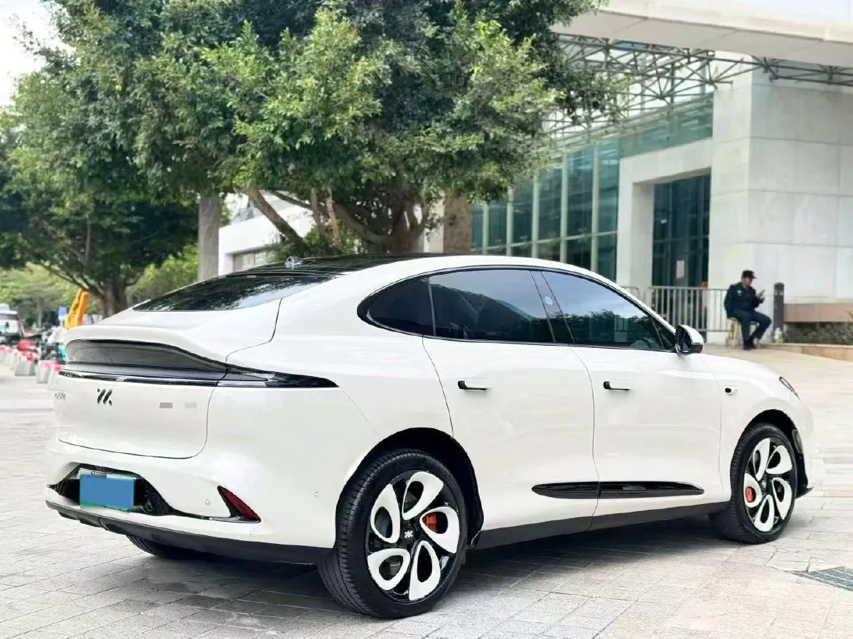2023 IM LS6 BEV 71KWH,autocango,china used car exporter,china ev exporter,chinese used car exporter,chinese used ev exporter
