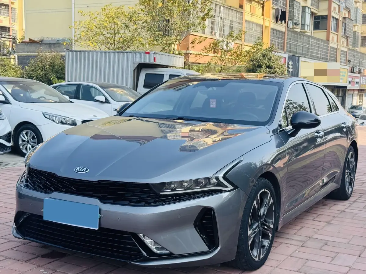 2020 Kia K5 1.5T 170HP L4 7DCT