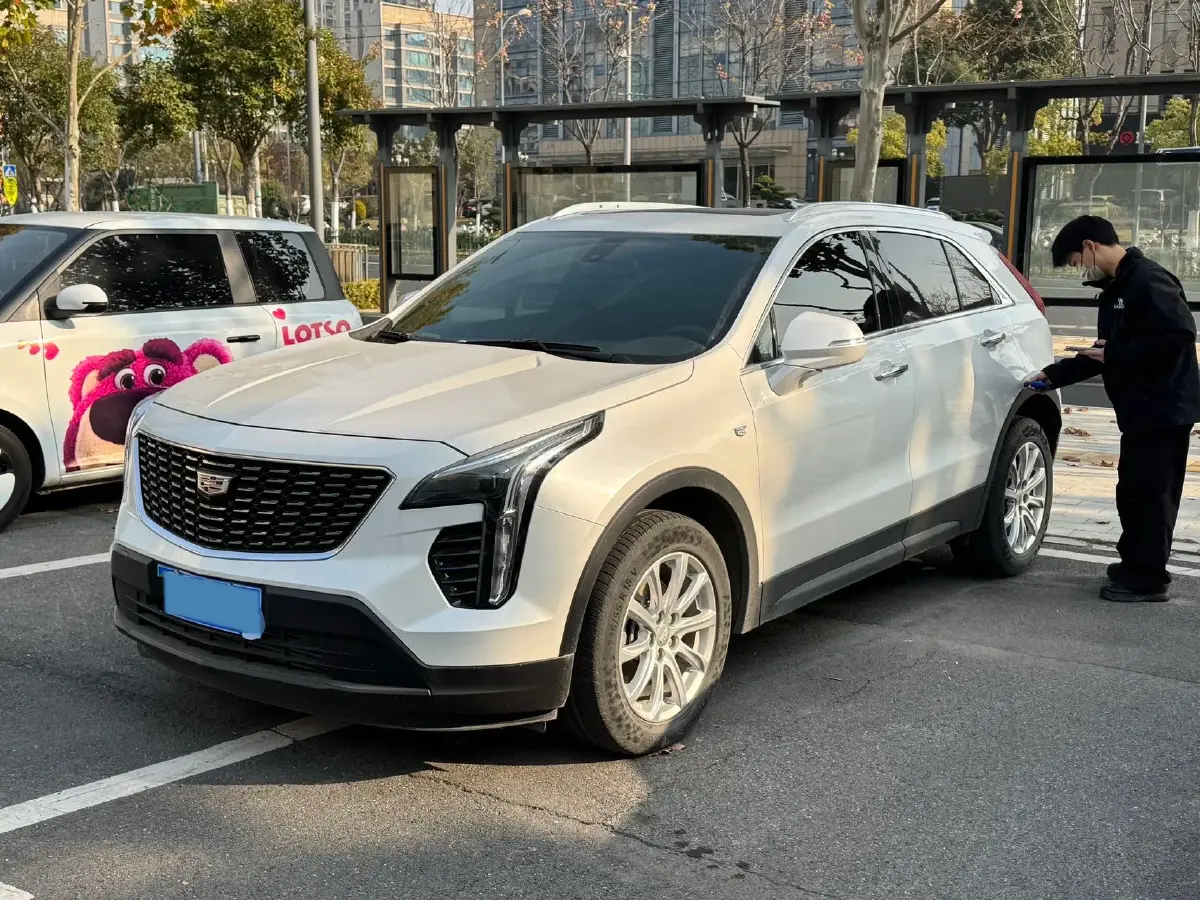 2021 Cadillac XT4 2.0T 237HP L4 9AT