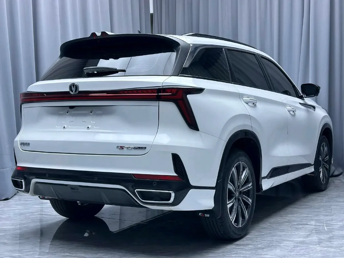 2024 ChangAn CS75 Plus 1.5T 188HP L4 8AT,autocango,china used car exporter,china ev exporter,chinese used car exporter,chinese used ev exporter