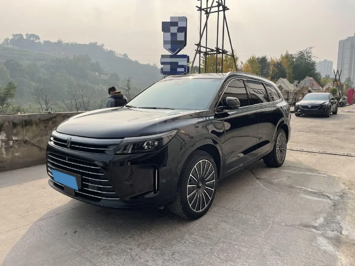 2022 AITO AITO M7 Range Extended 125HP REEV 40KWH
