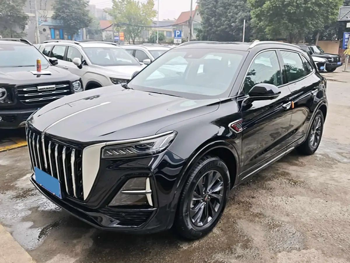 2023 HongQi HS5 2.0T 252HP L4 8AT