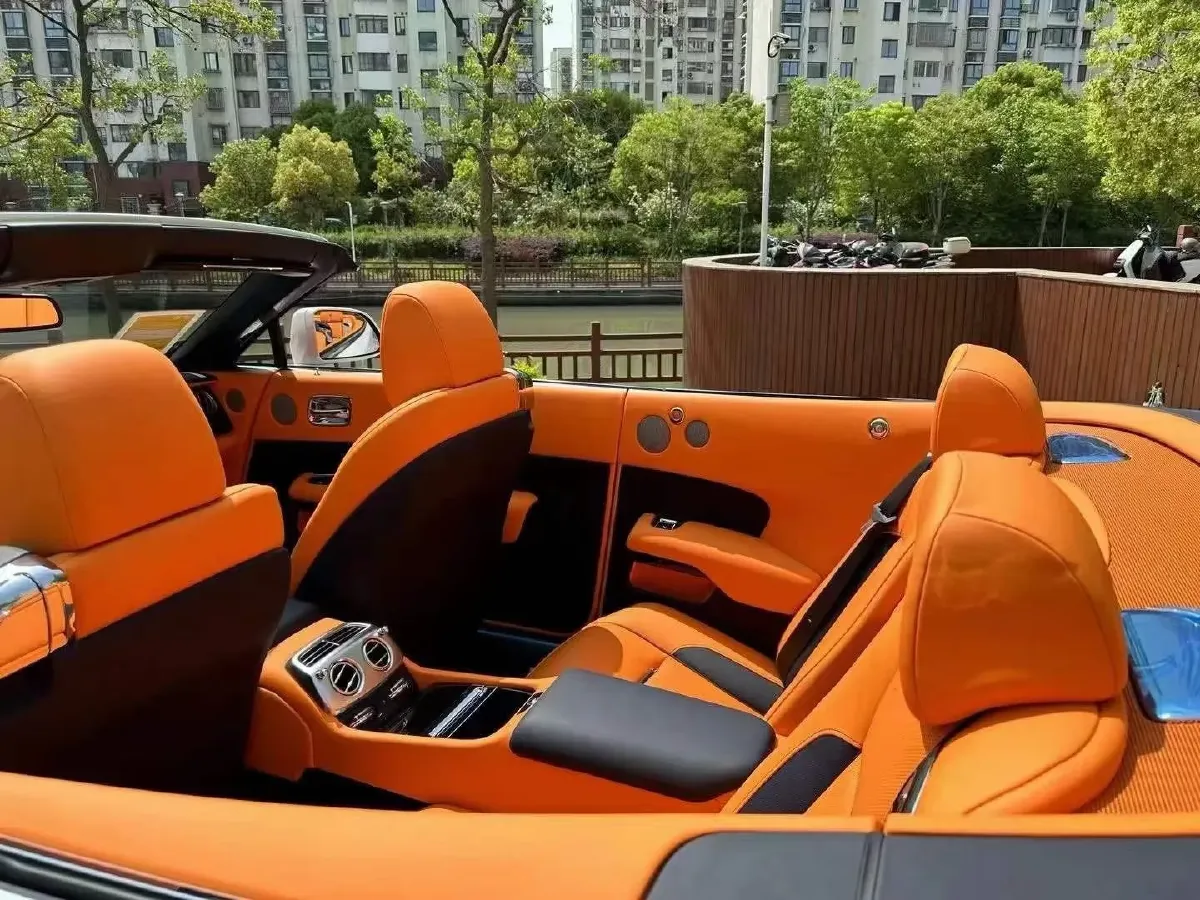 2018 Rolls-Royce Dawn 6.6T 571HP V12 8AT,autocango,china used car exporter,china ev exporter,chinese used car exporter,chinese used ev exporter