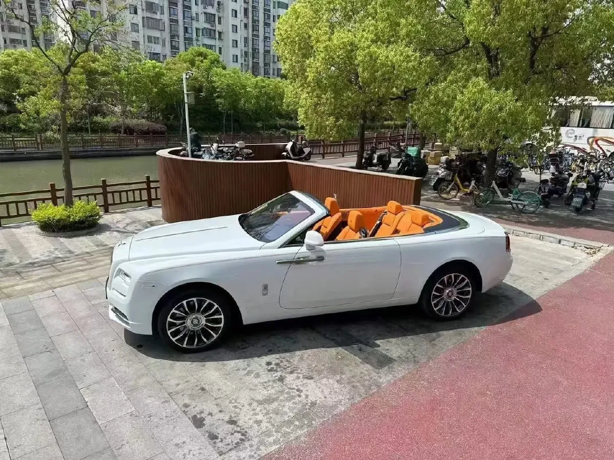 2018 Rolls-Royce Dawn 6.6T 571HP V12 8AT,autocango,china used car exporter,china ev exporter,chinese used car exporter,chinese used ev exporter