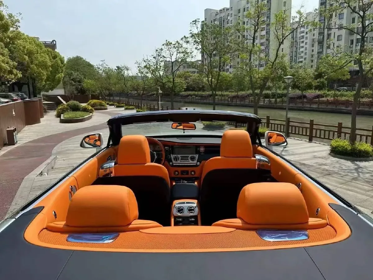 2018 Rolls-Royce Dawn 6.6T 571HP V12 8AT,autocango,china used car exporter,china ev exporter,chinese used car exporter,chinese used ev exporter
