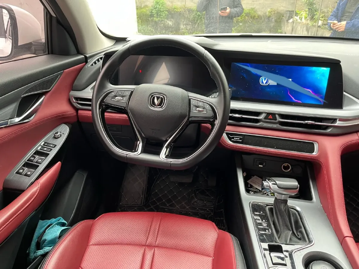 2022 ChangAn CS75 Plus 1.5T 178HP L4 6AT,autocango,china used car exporter,china ev exporter,chinese used car exporter,chinese used ev exporter