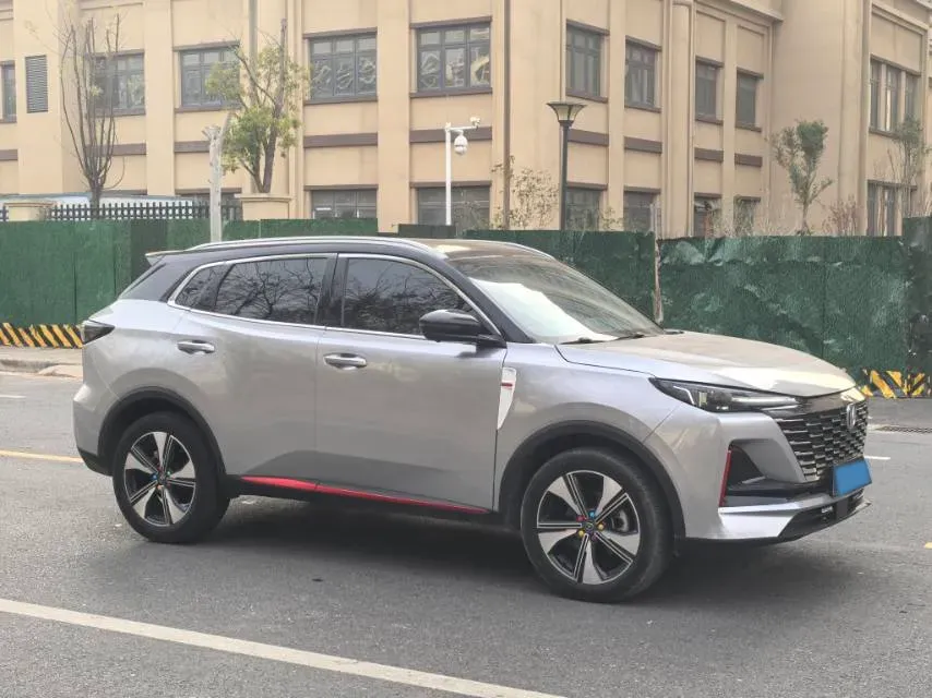 2022 ChangAn CS55 Plus 1.5T 188HP L4 7DCT,autocango,china used car exporter,china ev exporter,chinese used car exporter,chinese used ev exporter