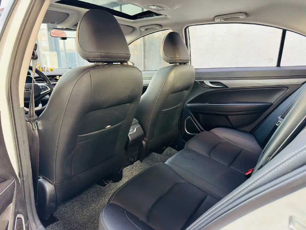 2021 Geely Coolray 1.4T 141HP L4 6MT,autocango,china used car exporter,china ev exporter,chinese used car exporter,chinese used ev exporter