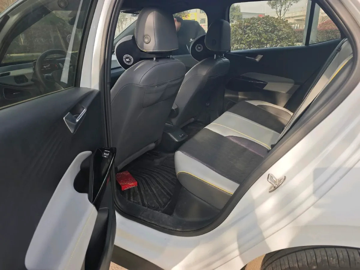 2022 Volkswagen ID.3 BEV 57.3KWH,autocango,china used car exporter,china ev exporter,chinese used car exporter,chinese used ev exporter