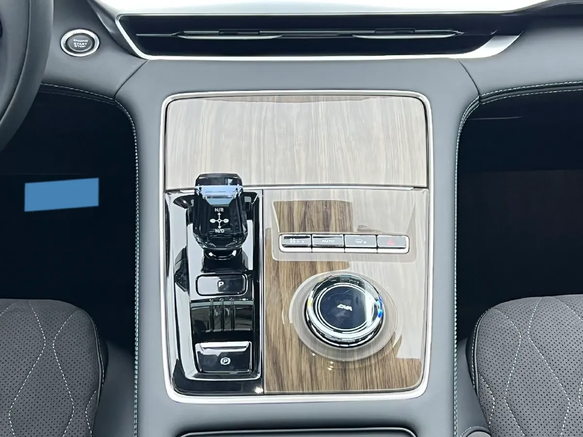 2026 Geely Monjaro 2.0T 272HP L4 8AT,autocango,china used car exporter,china ev exporter,chinese used car exporter,chinese used ev exporter