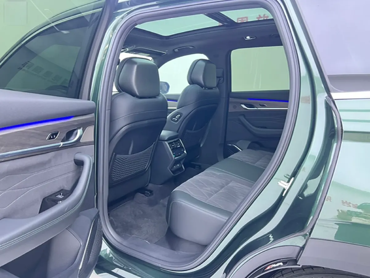 2026 Geely Monjaro 2.0T 272HP L4 8AT,autocango,china used car exporter,china ev exporter,chinese used car exporter,chinese used ev exporter