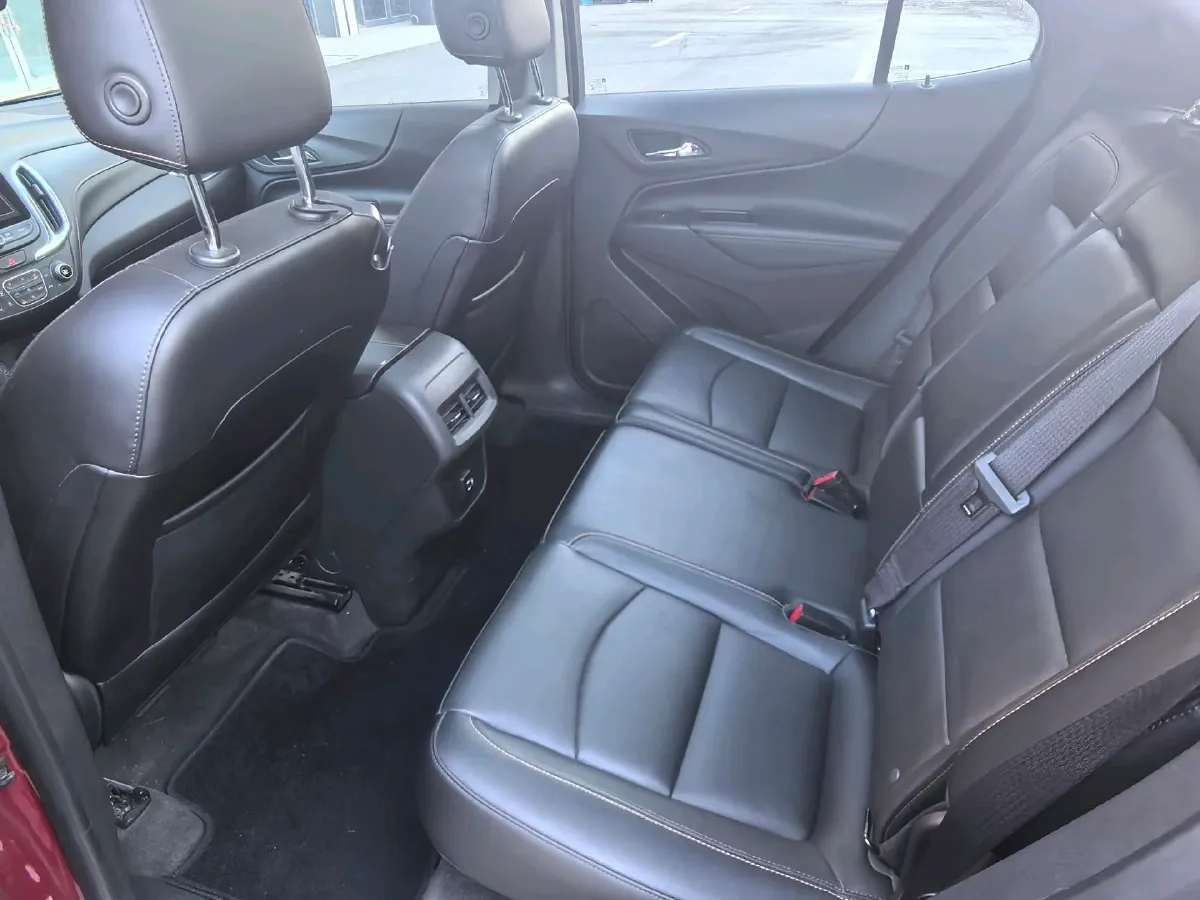 2018 Chevrolet Equinox 1.5T 180HP L4 6AT,autocango,china used car exporter,china ev exporter,chinese used car exporter,chinese used ev exporter