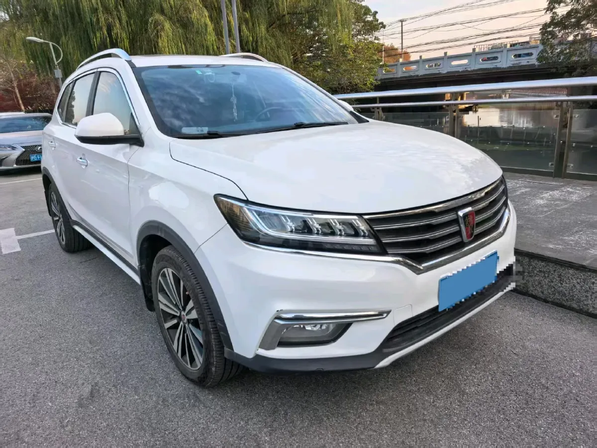 2019 Roewe i6 1.5T 169HP L4 7DCT,autocango,china used car exporter,china ev exporter,chinese used car exporter,chinese used ev exporter