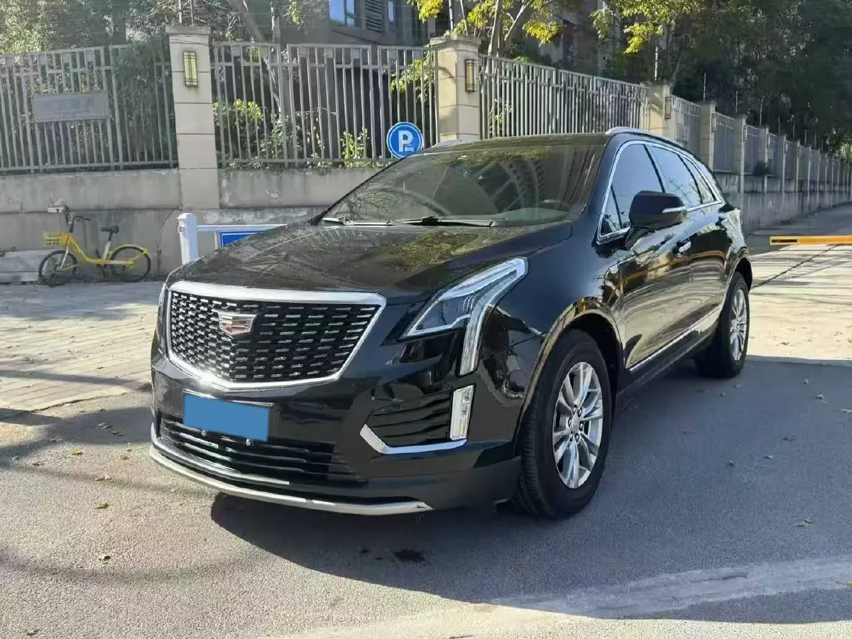 2021 Cadillac XT5 2.0T 237HP L4 9AT,autocango,china used car exporter,china ev exporter,chinese used car exporter,chinese used ev exporter