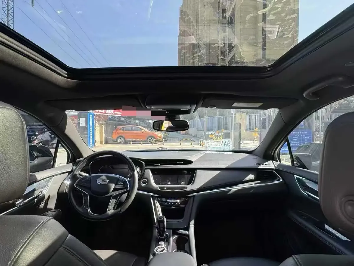 2021 Cadillac XT5 2.0T 237HP L4 9AT,autocango,china used car exporter,china ev exporter,chinese used car exporter,chinese used ev exporter