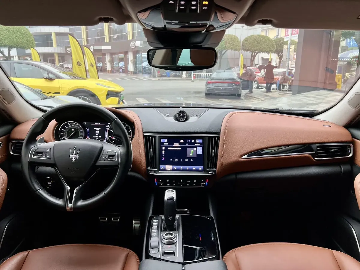 2021 Maserati Levante 3.0T 350HP V6 8AT,autocango,china used car exporter,china ev exporter,chinese used car exporter,chinese used ev exporter